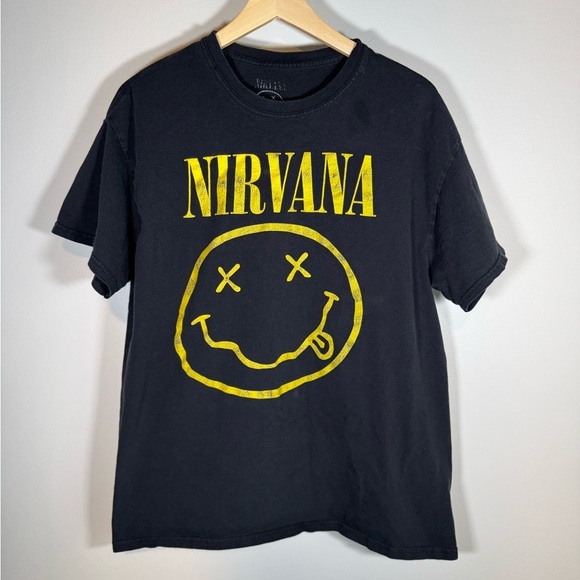 NIRVANA Other - Nirvana Smiley Face Graphic Tee Size Large